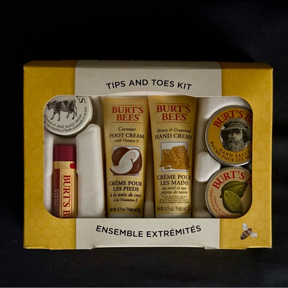 Burt's Bees Tips and Toes Kit